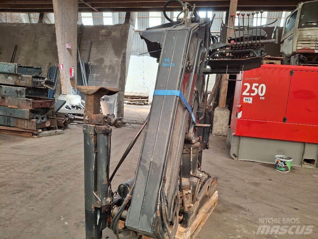 Atlas AK 4002 로더 크레인