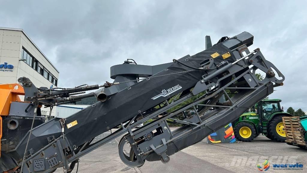 Wirtgen W 100 F 아스팔트 콜드 밀링 기계