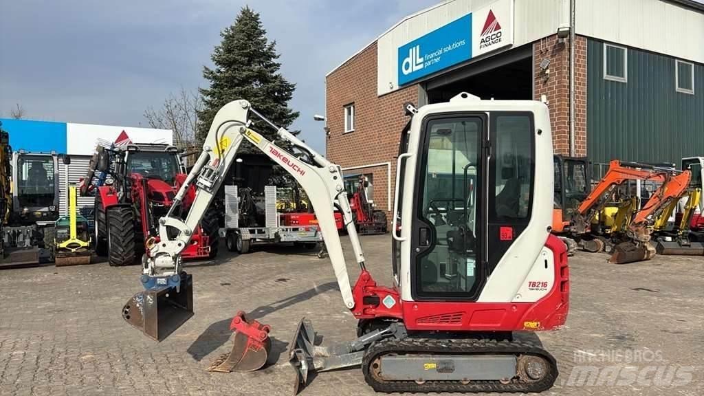 Takeuchi TB216 소형 굴삭기 7톤 미만