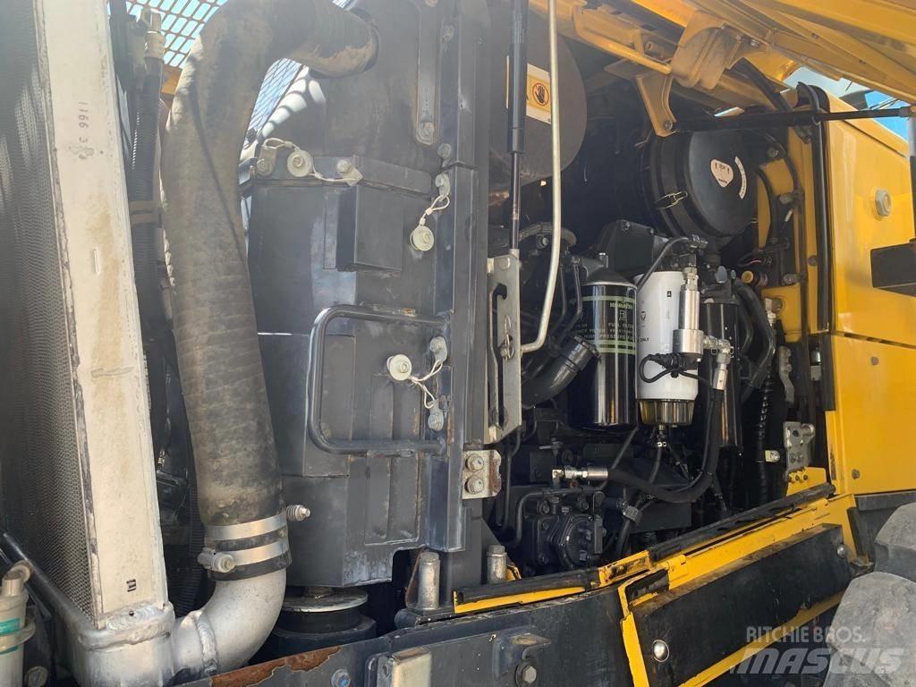 Komatsu WA 470-6  휠로우더