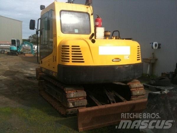 Hyundai R80-7 중형굴삭기 7톤-28톤