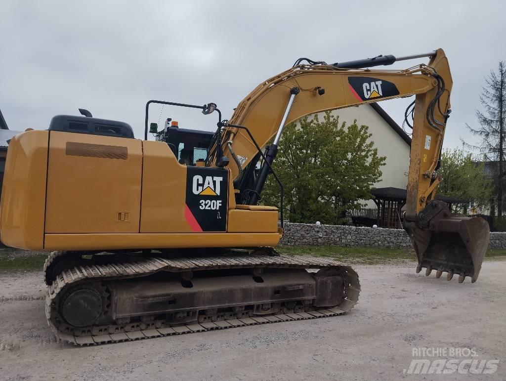 CAT 320 FL 대형 굴삭기 29톤 이상