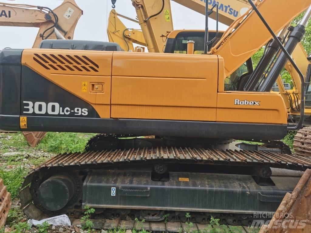 Hyundai R 300LC-9S 대형 굴삭기 29톤 이상