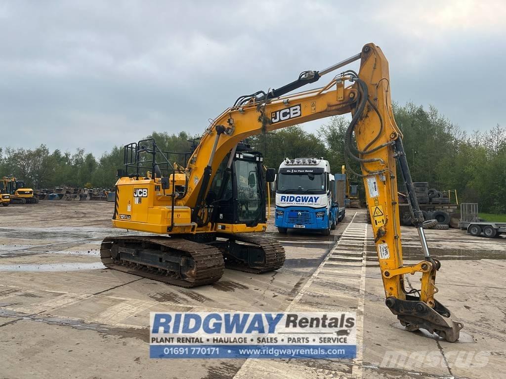 JCB JS 131 LC 대형 굴삭기 29톤 이상