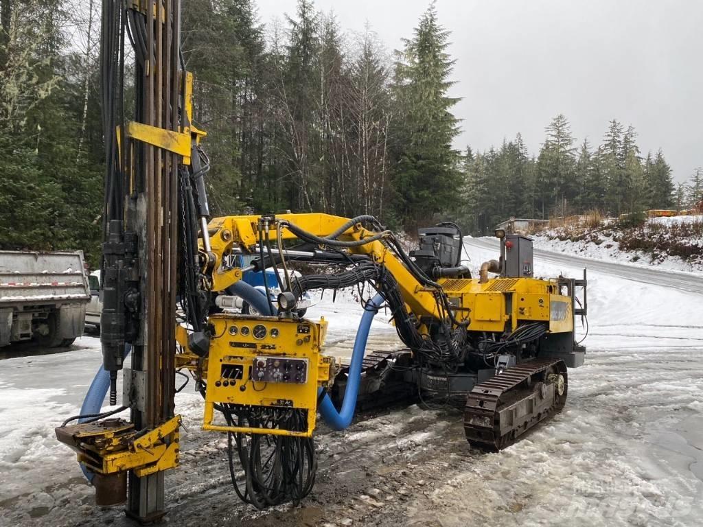 Atlas Copco ROC D3 도로 굴착기