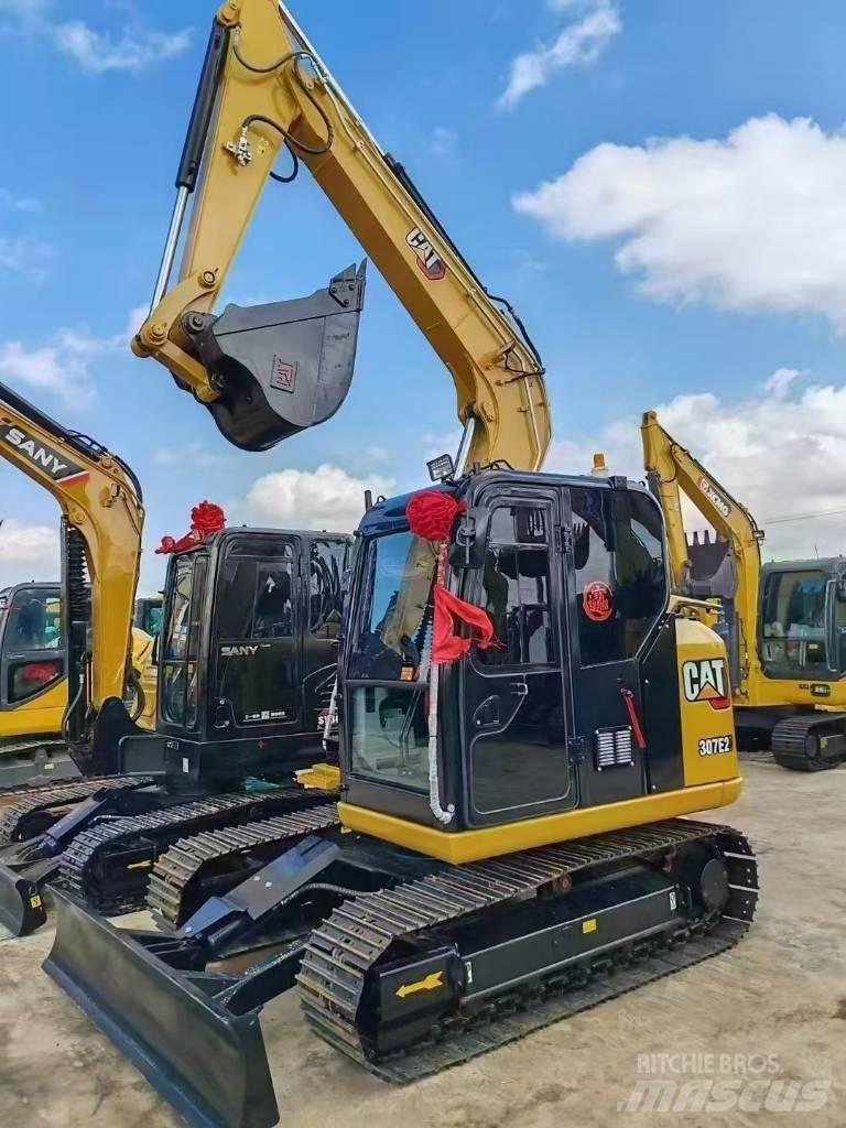 CAT 307E2 대형 굴삭기 29톤 이상