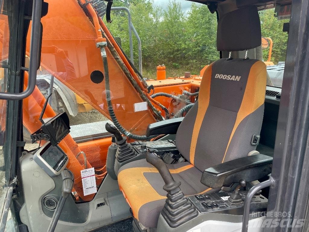 Doosan DX 180 LC-3 대형 굴삭기 29톤 이상