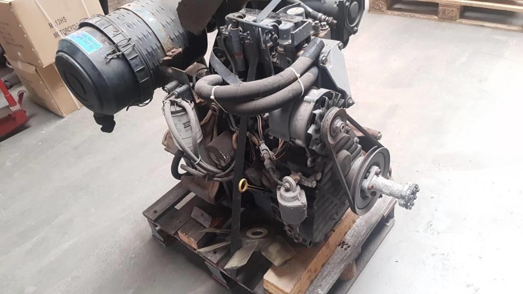 Deutz F2M2011 엔진