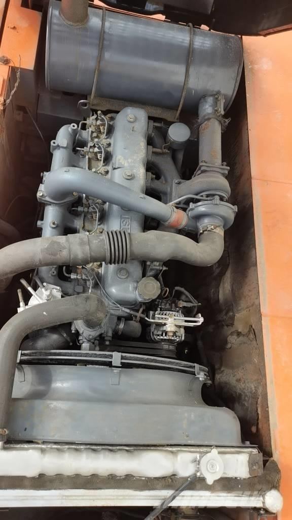 Hitachi EX 200-5 대형 굴삭기 29톤 이상