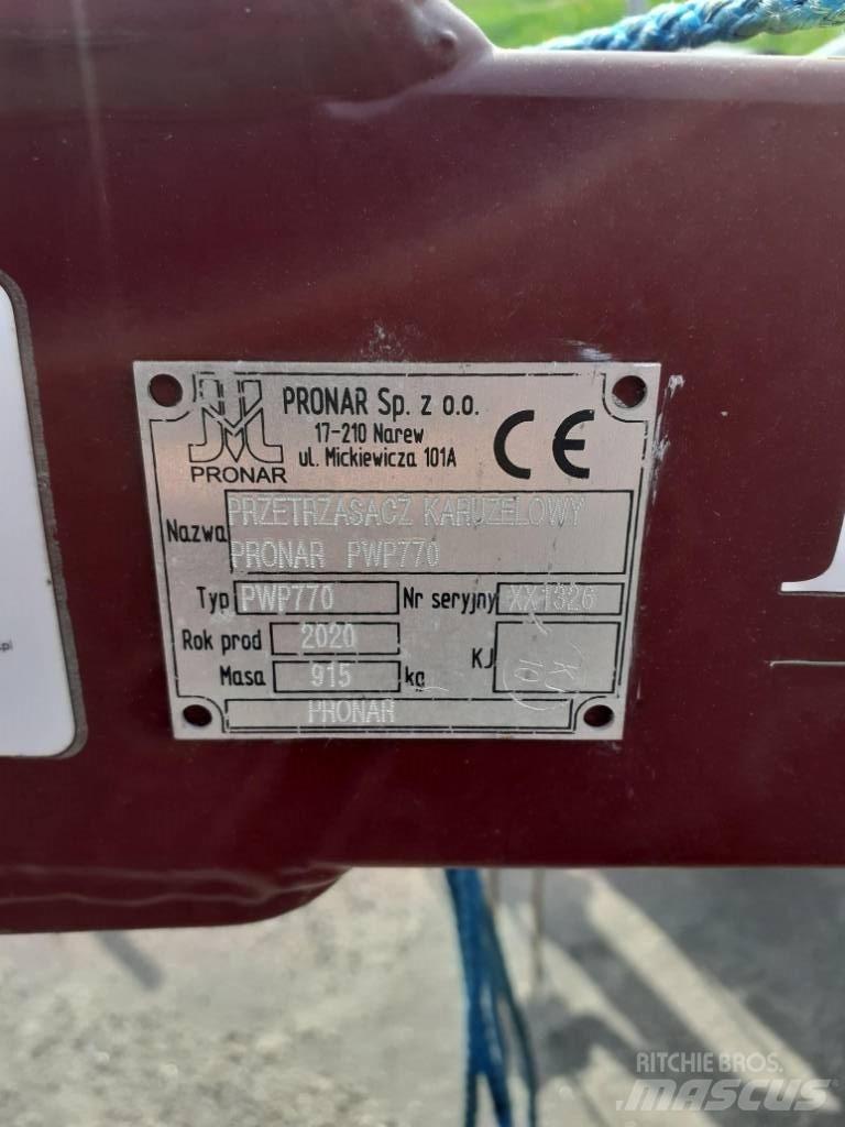 Pronar PWP 770 갈퀴 및 테더