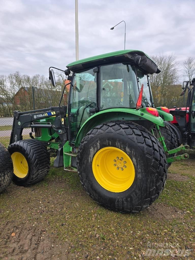 John Deere 5620 트랙터