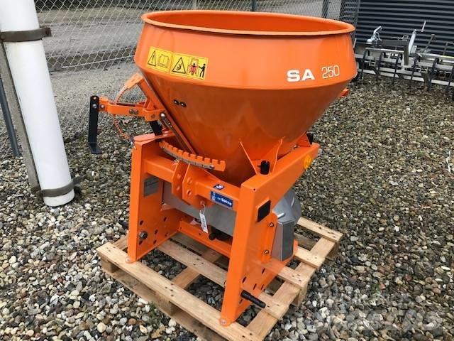 Rauch SA 250 모래(염화칼슘) 살포기