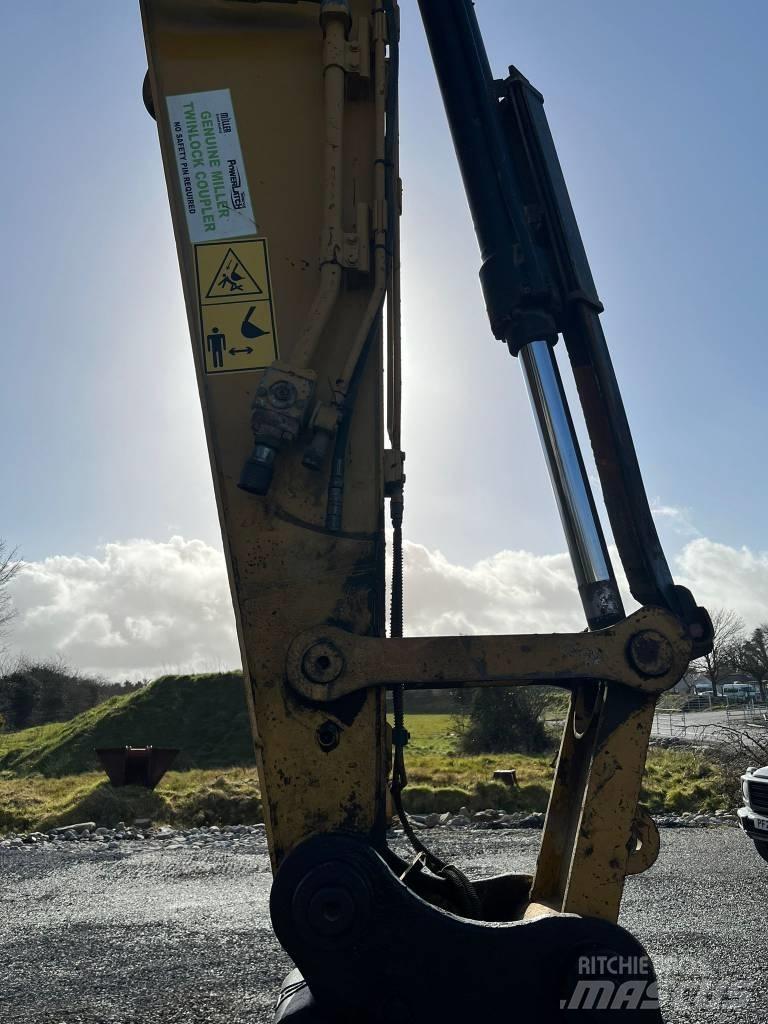 CAT 320 EL 대형 굴삭기 29톤 이상