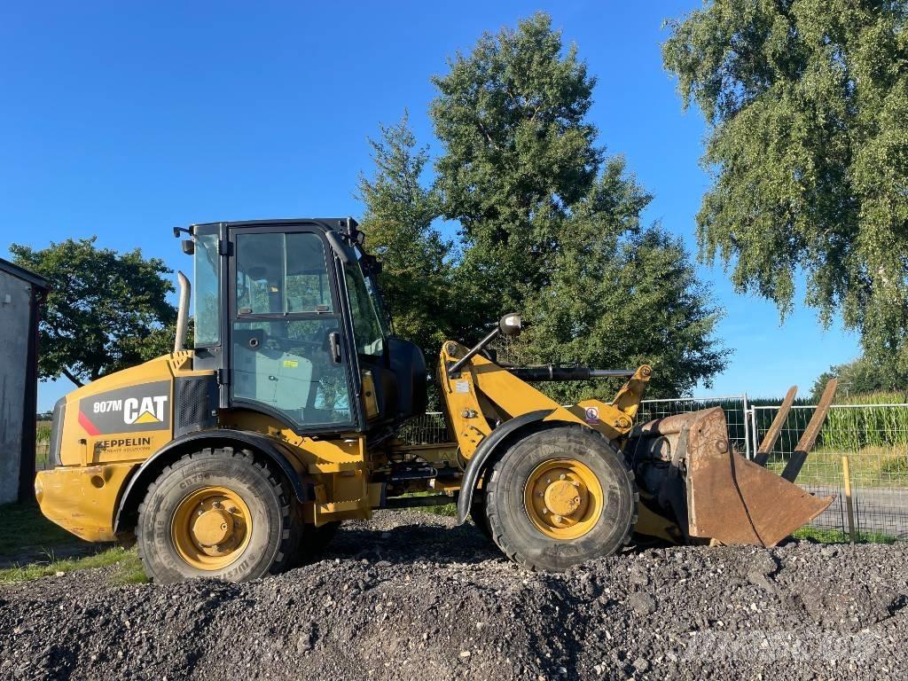 CAT 907 M  휠로우더