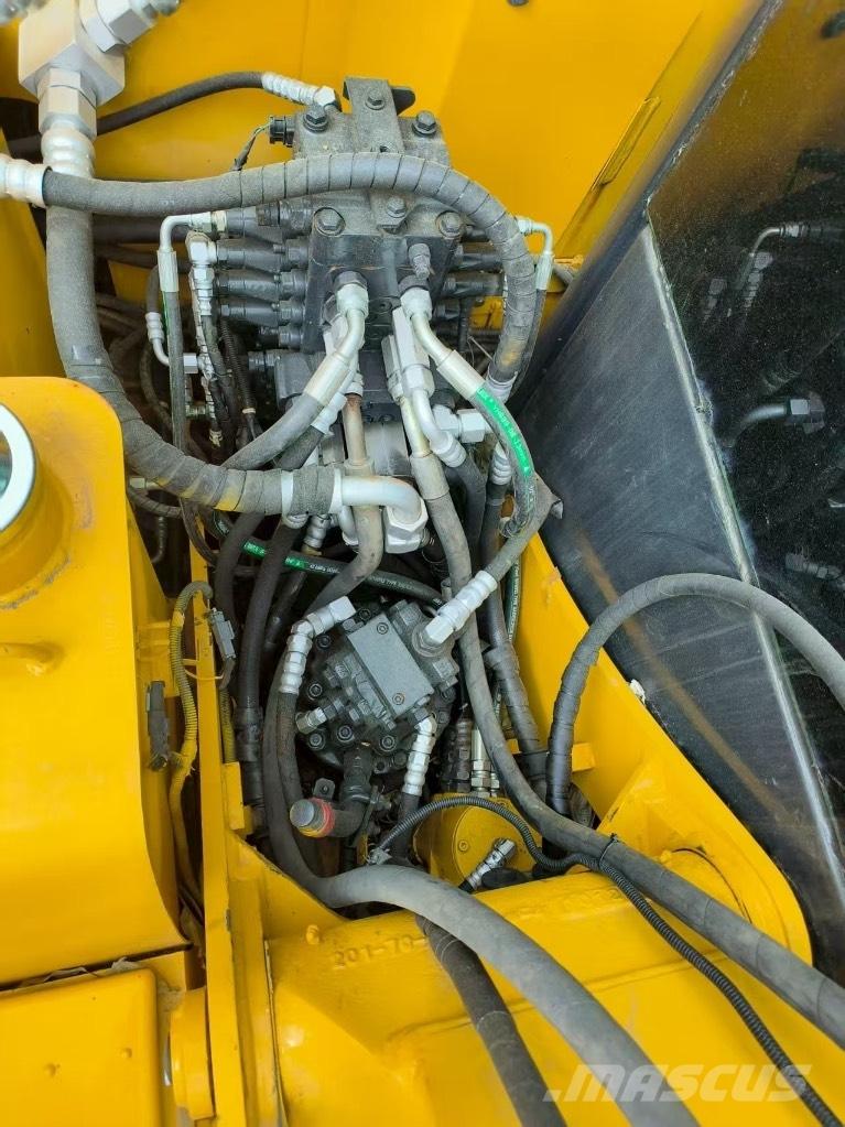 Komatsu PC 70-8 소형 굴삭기 7톤 미만