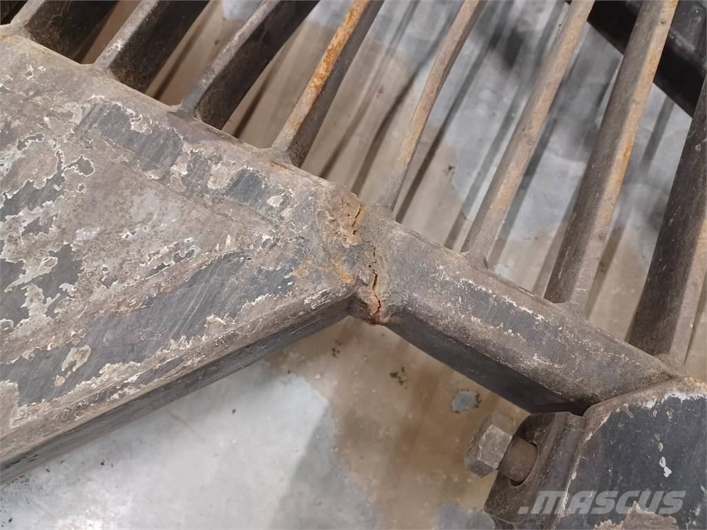 Komatsu 890.3 기타 구성품