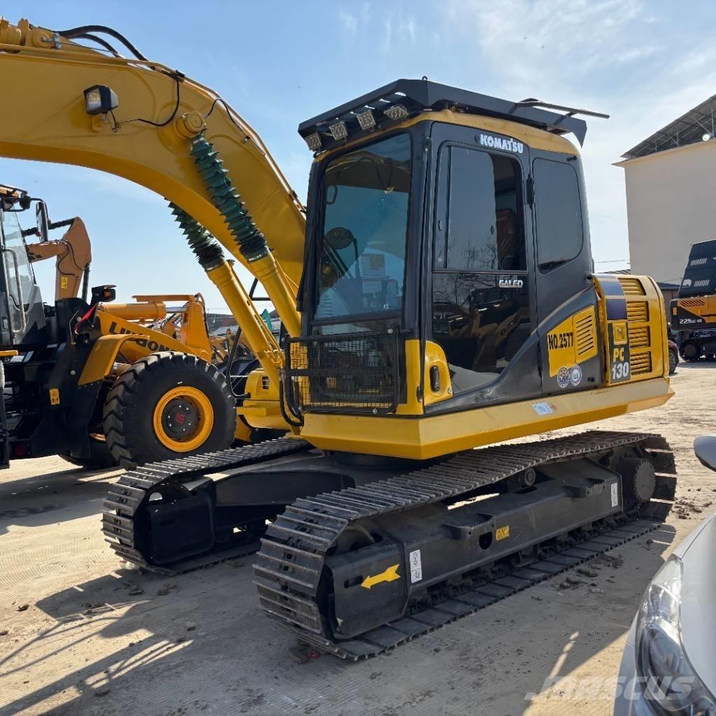 Komatsu PC 130 중형굴삭기 7톤-28톤