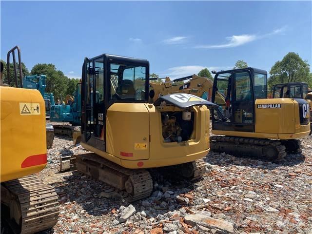 CAT 305.5 E 소형 굴삭기 7톤 미만