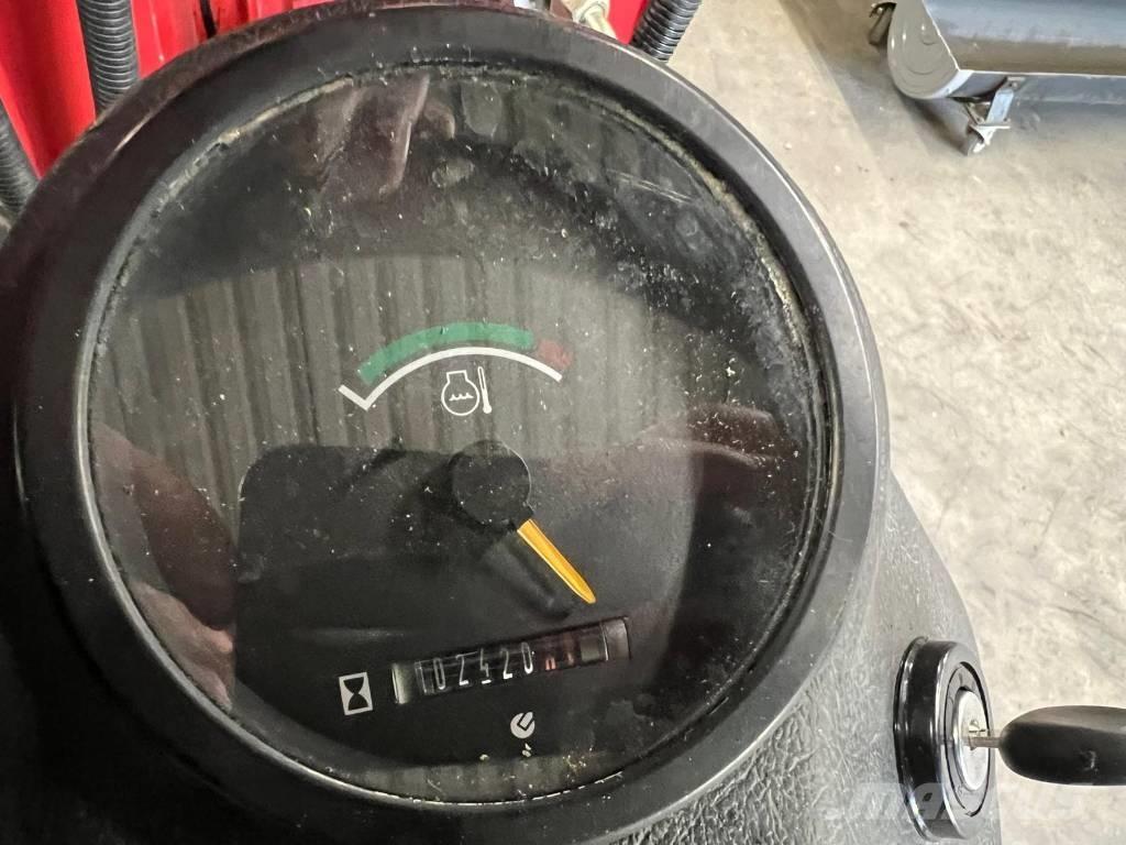 Fuchs F 853 H 다목적 로더