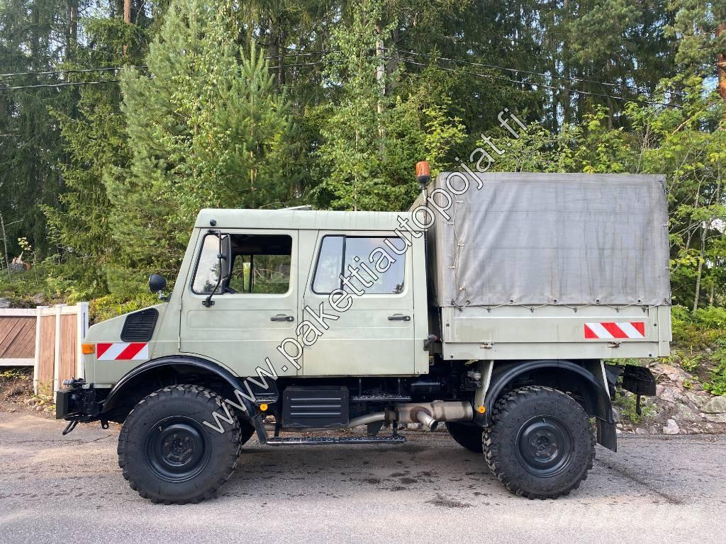 Unimog U 1250L DoKa 커튼사이더 트럭