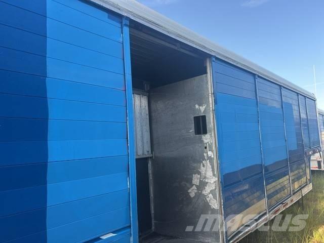 Mickey 16 Bay 음료 트레일러