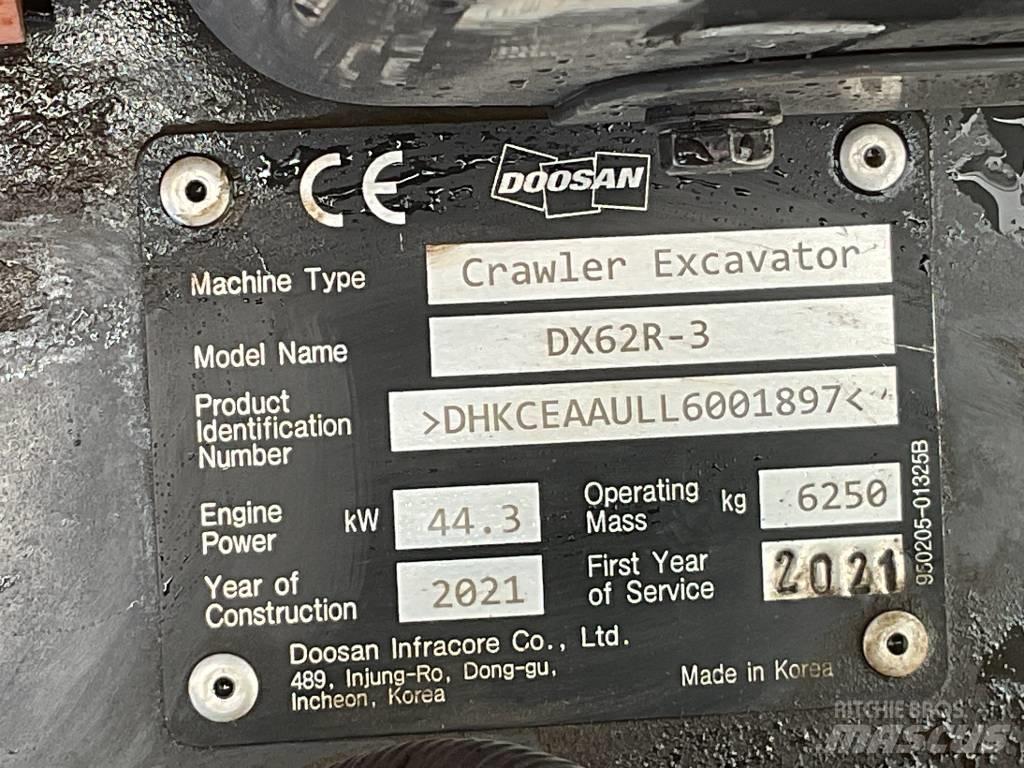 Doosan DX 62 R-3 소형 굴삭기 7톤 미만