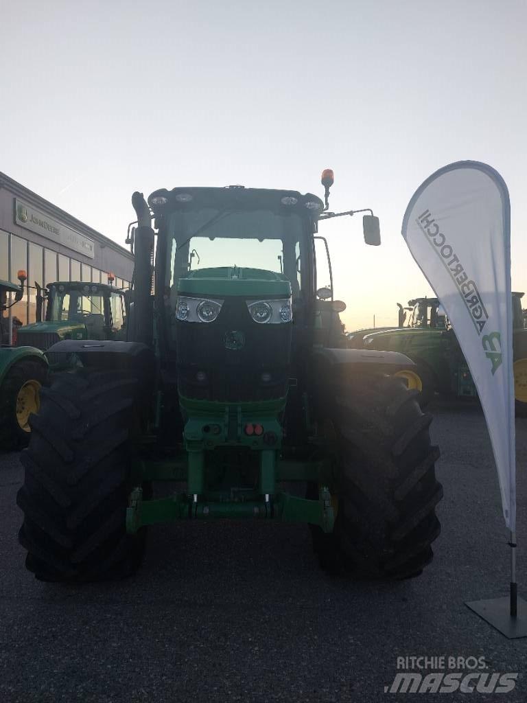 John Deere 6190 R 트랙터