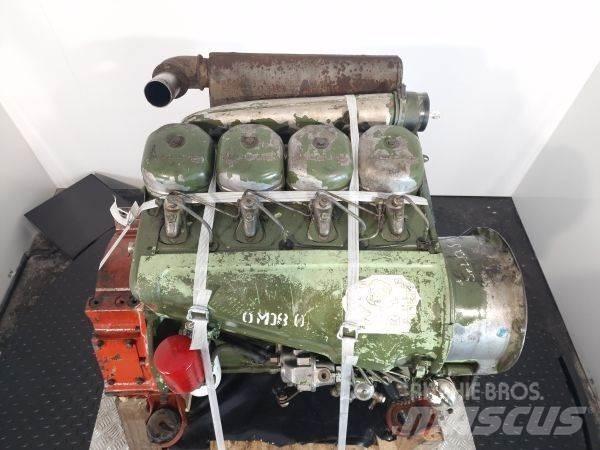 Deutz F4L912 엔진