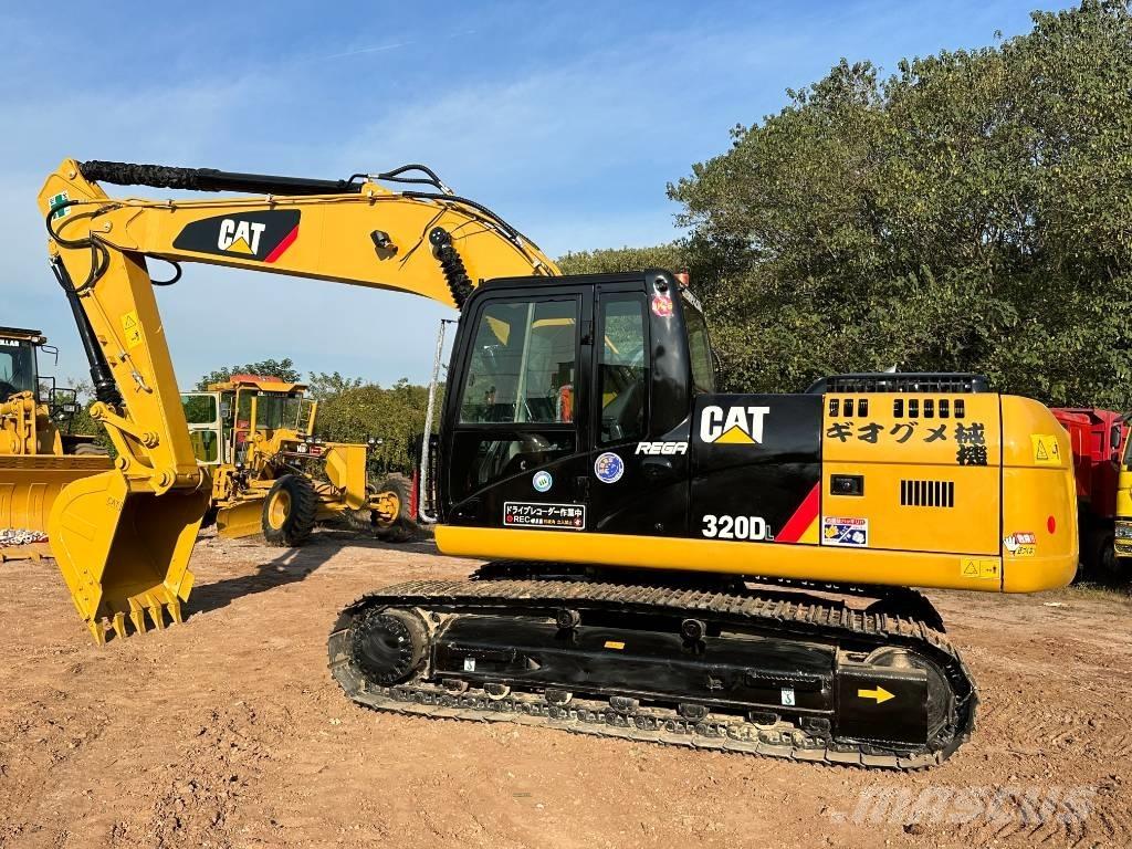 CAT 320D 대형 굴삭기 29톤 이상