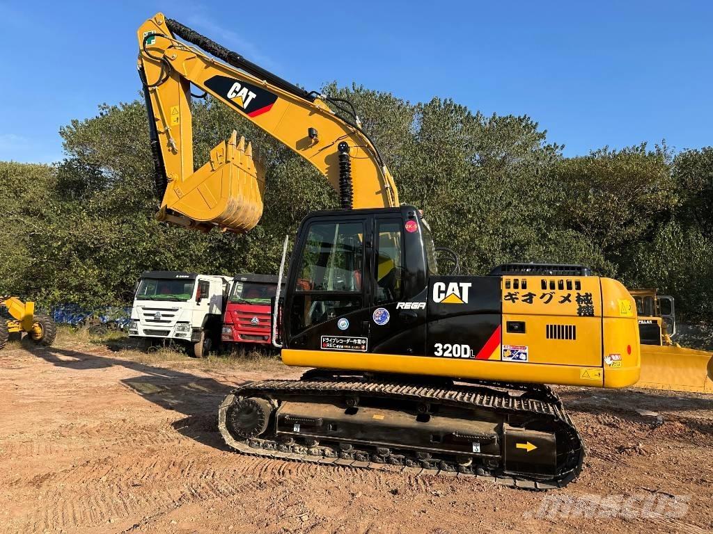 CAT 320D 대형 굴삭기 29톤 이상