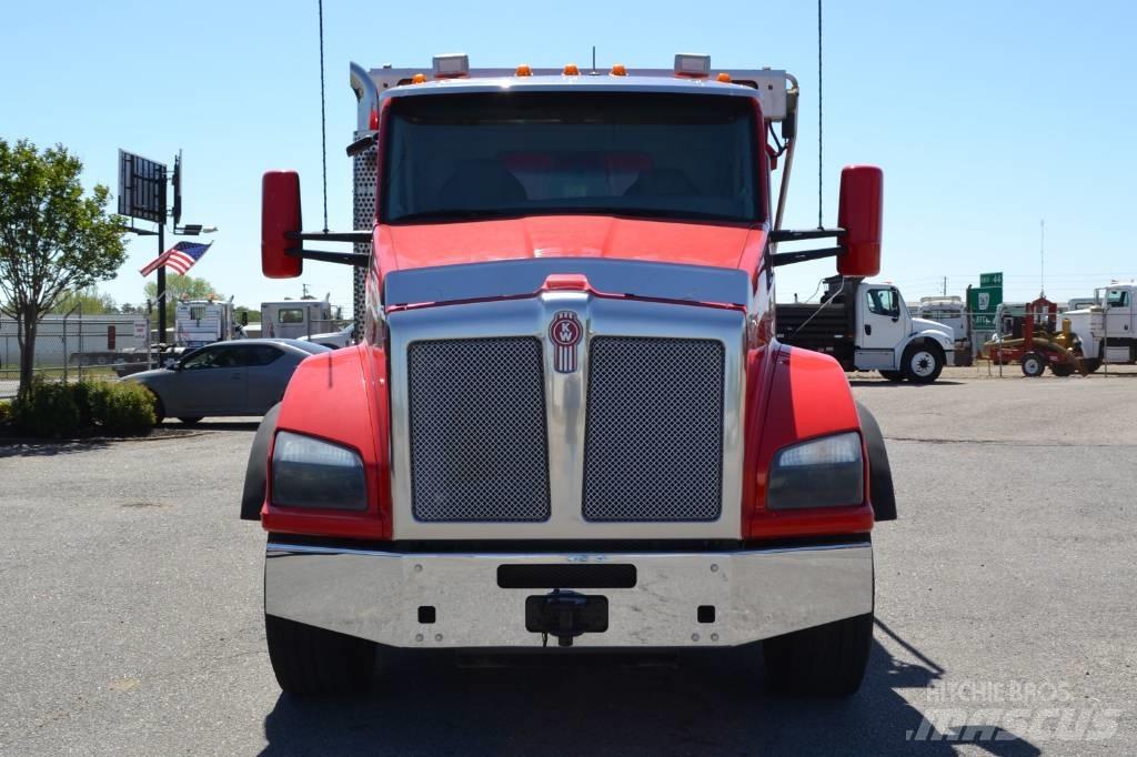 Kenworth T 880 덤프 트럭