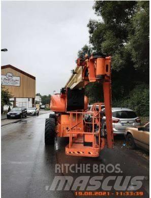 JLG 1250 AJP 관절형 전동이동 리프트