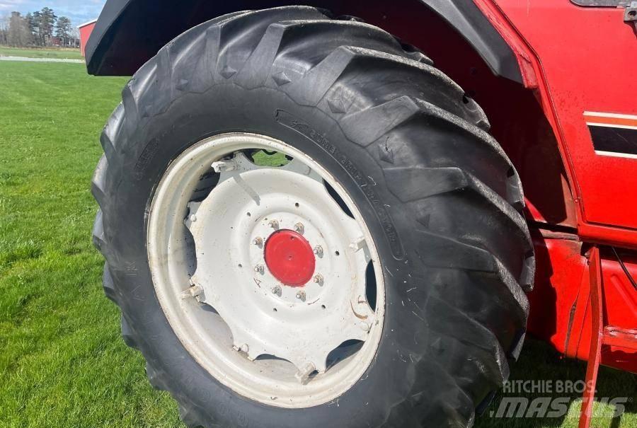 Case IH 844 XL 트랙터