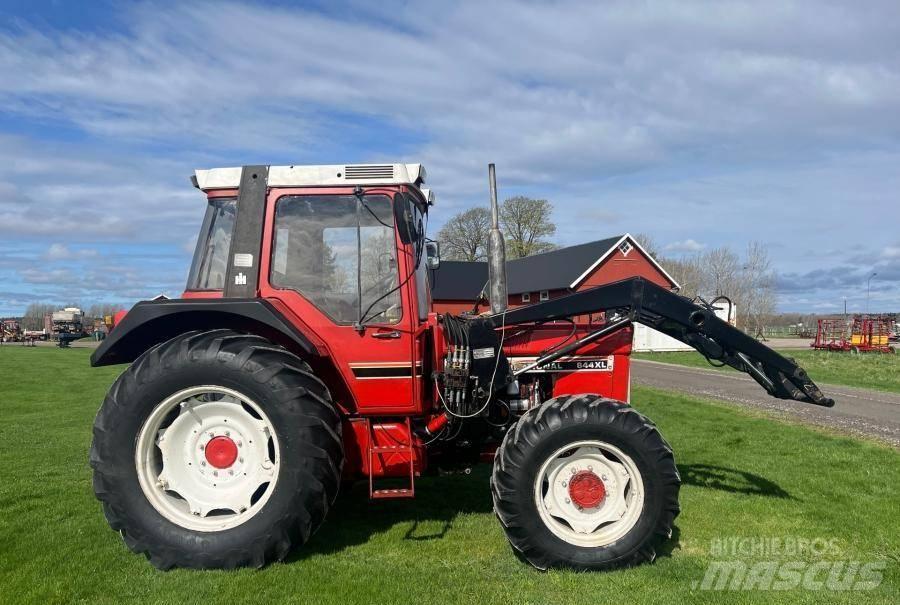 Case IH 844 XL 트랙터