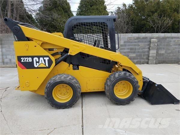 CAT 272 D  스키드로더