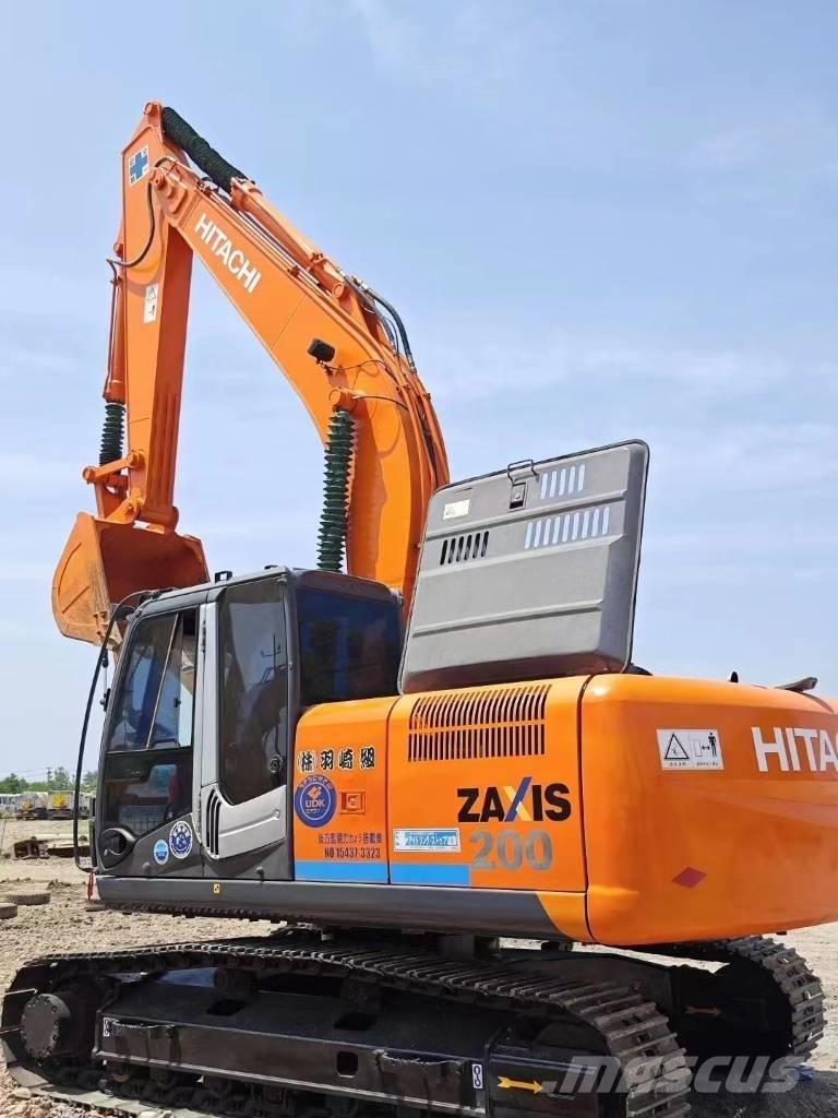 Hitachi ZX200 대형 굴삭기 29톤 이상