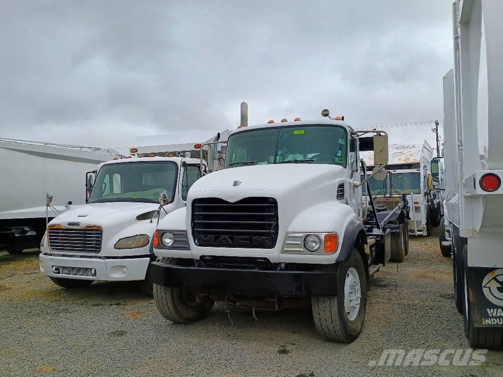 Mack CV 713 케이블 리프트 탈착식 트럭