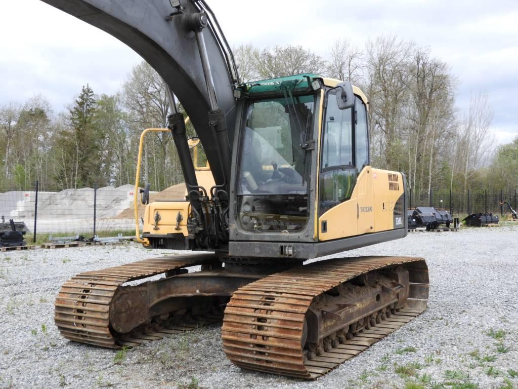 Volvo EC 160 C L 대형 굴삭기 29톤 이상