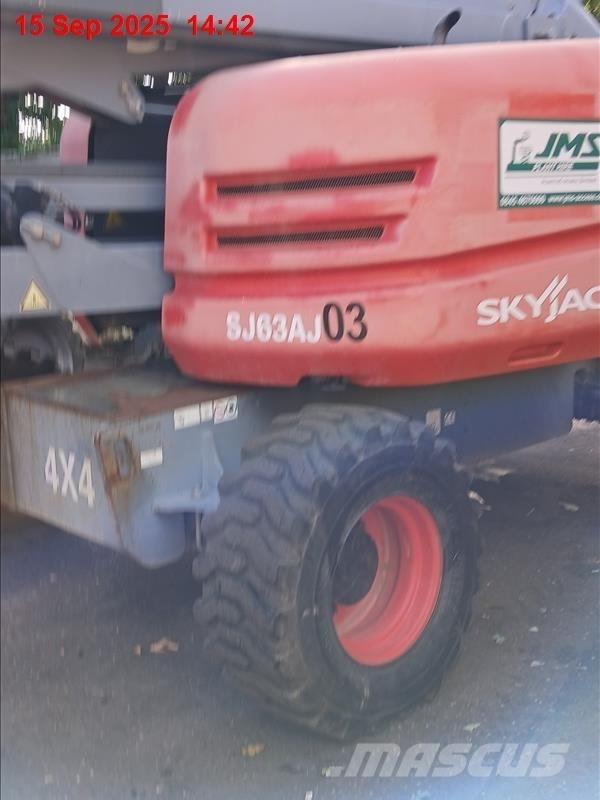 SkyJack SJ 63 AJ 관절형 전동이동 리프트