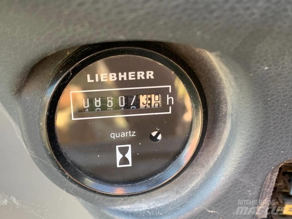 Liebherr A 312  휠 굴삭기