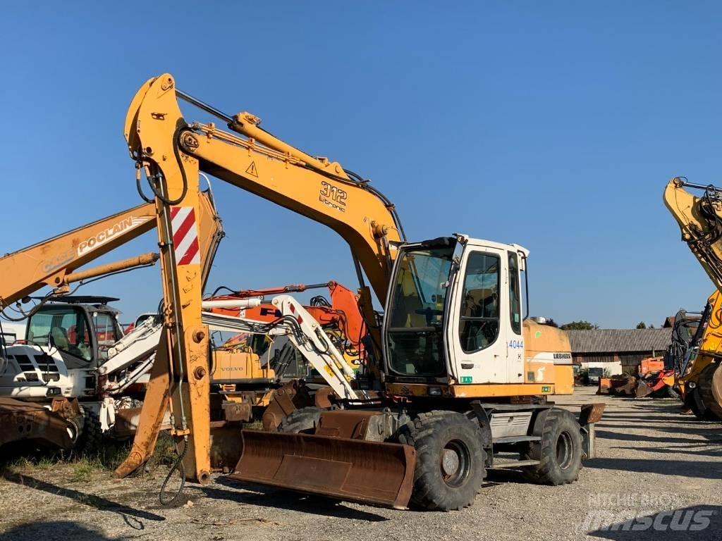 Liebherr A 312  휠 굴삭기