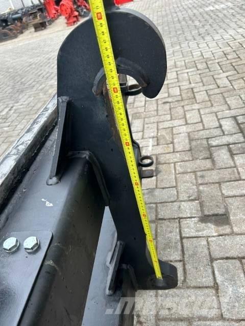 Volvo L 90 / L 120 지게차