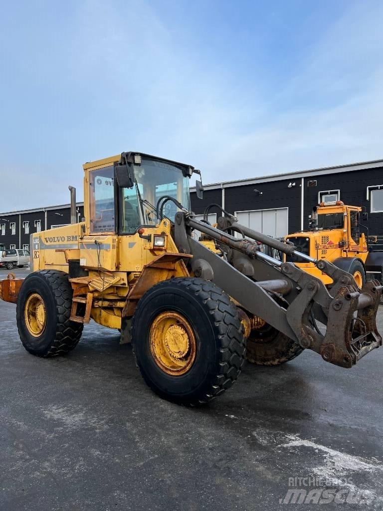 Volvo L90 B  휠로우더