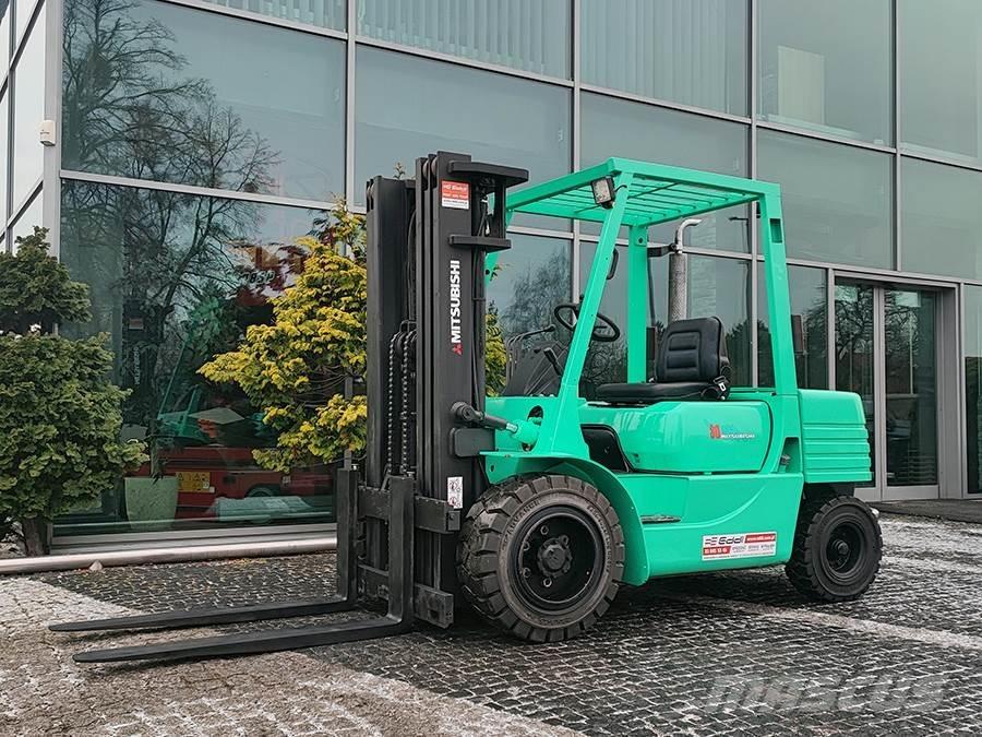 Mitsubishi DP30 디젤 지게차