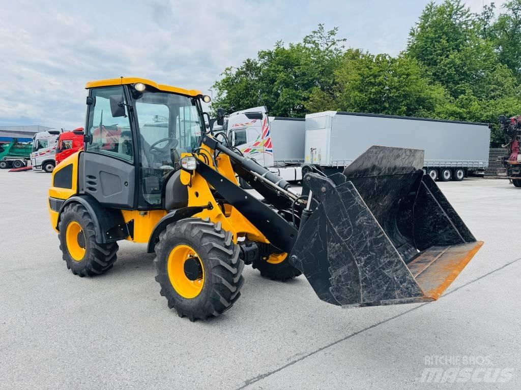 JCB 406  휠로우더