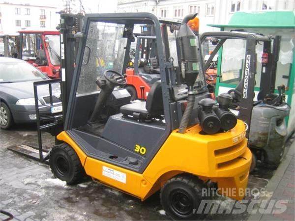 Still R70-30T 디젤 지게차