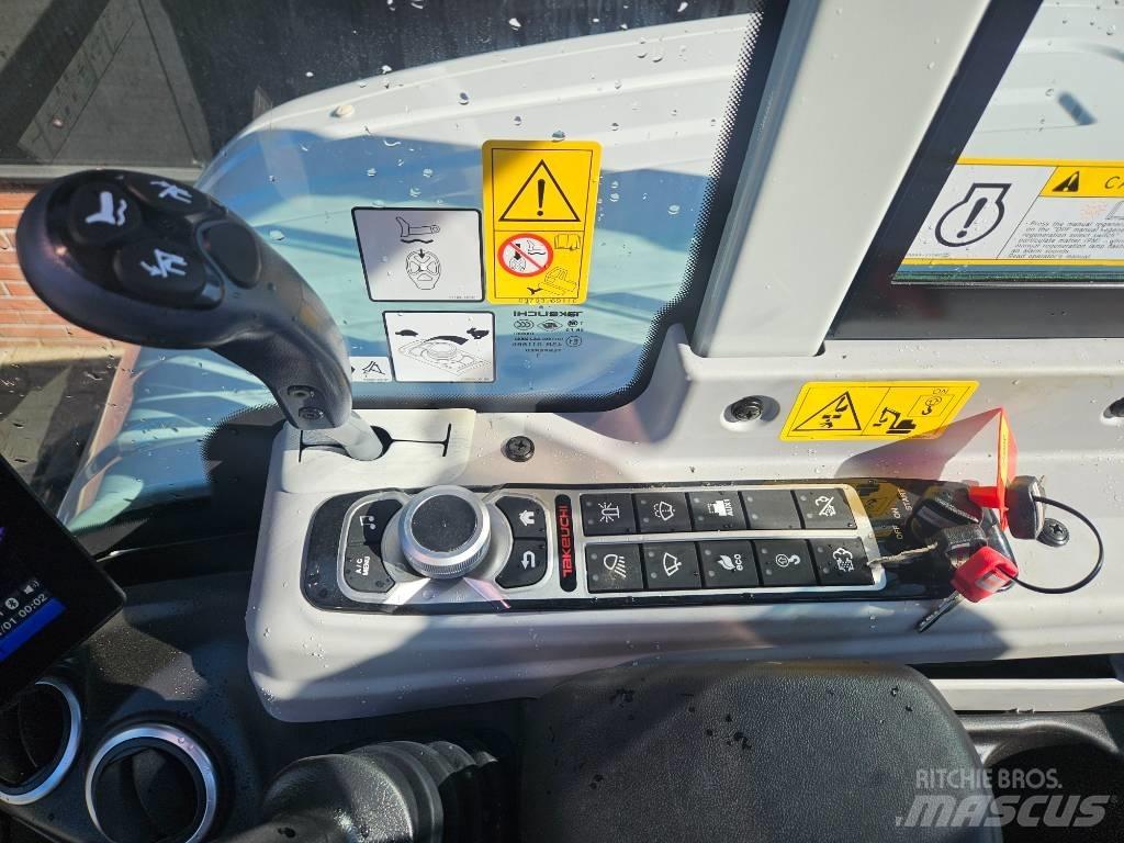 Takeuchi TB350R Demo 소형 굴삭기 7톤 미만
