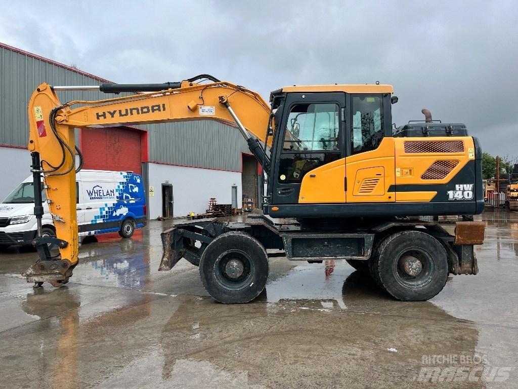 Hyundai HW140  휠 굴삭기