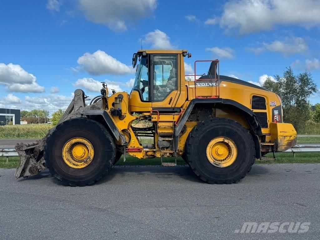 Volvo L220H  휠로우더