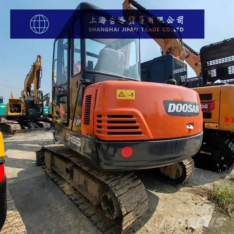 Doosan DH 55 소형 굴삭기 7톤 미만
